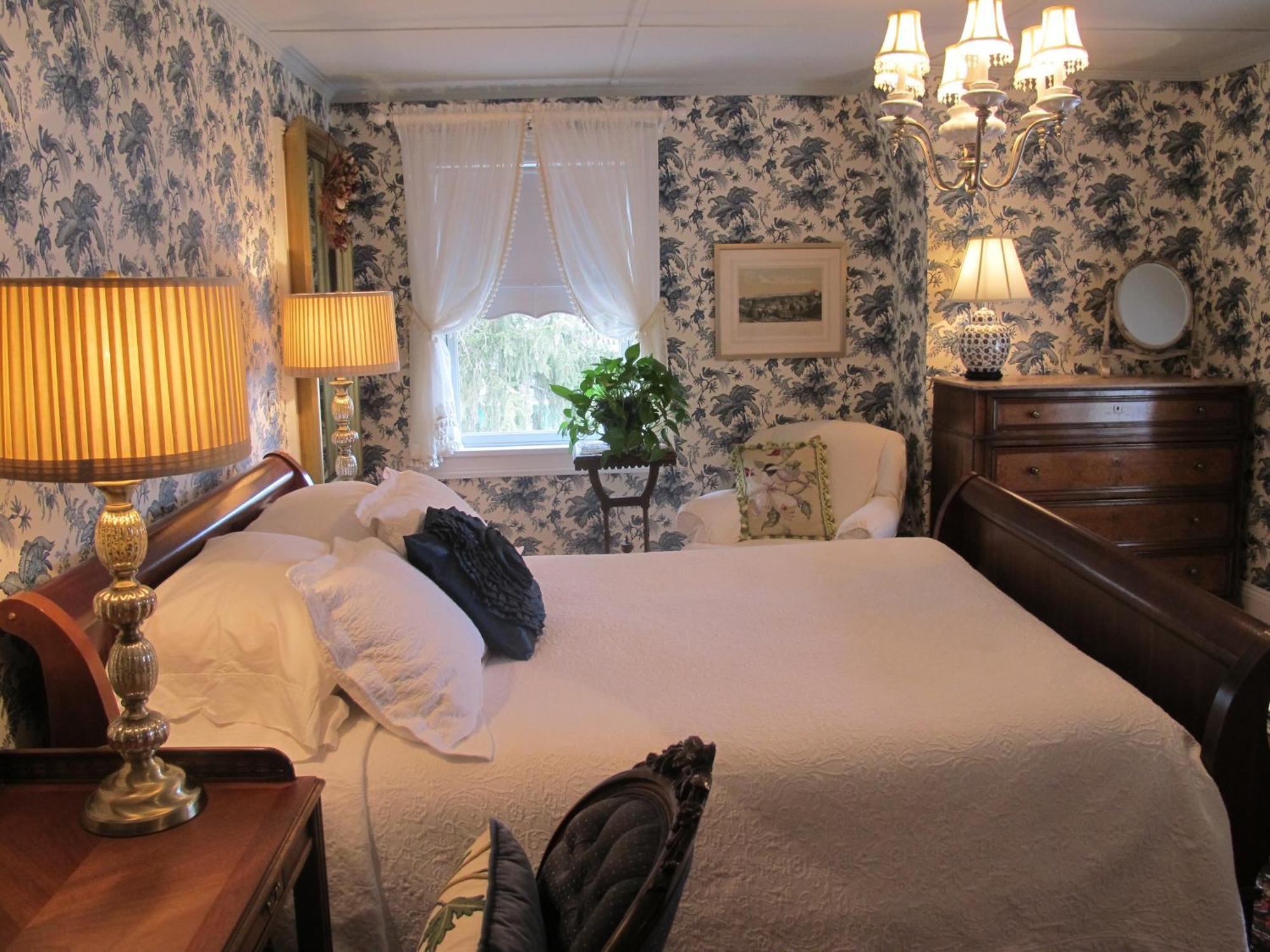 Hilltop House Bed & Breakfast Amenia Exterior foto