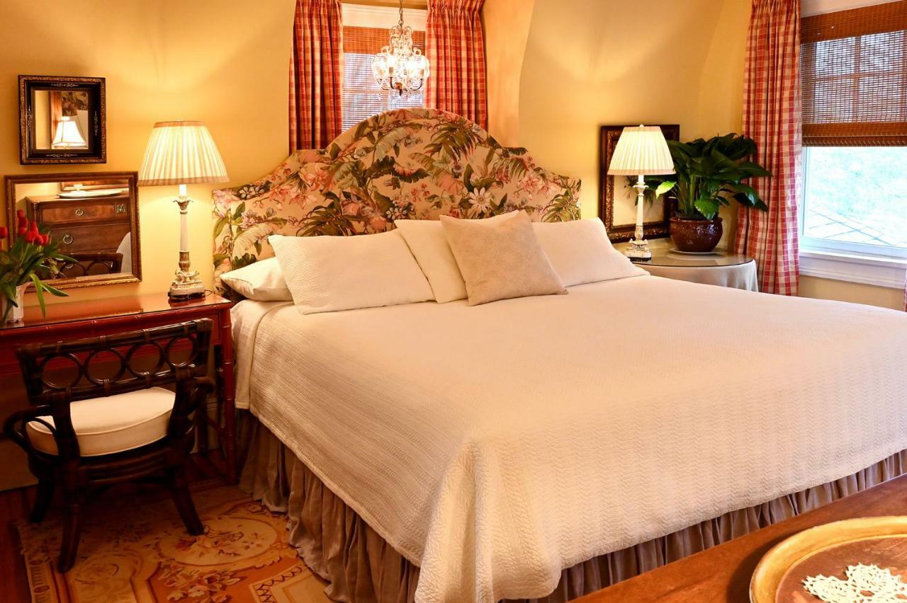 Hilltop House Bed & Breakfast Amenia Exterior foto